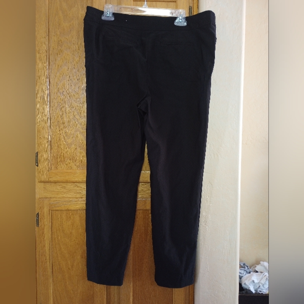 Chico's Elegant Black Trousers